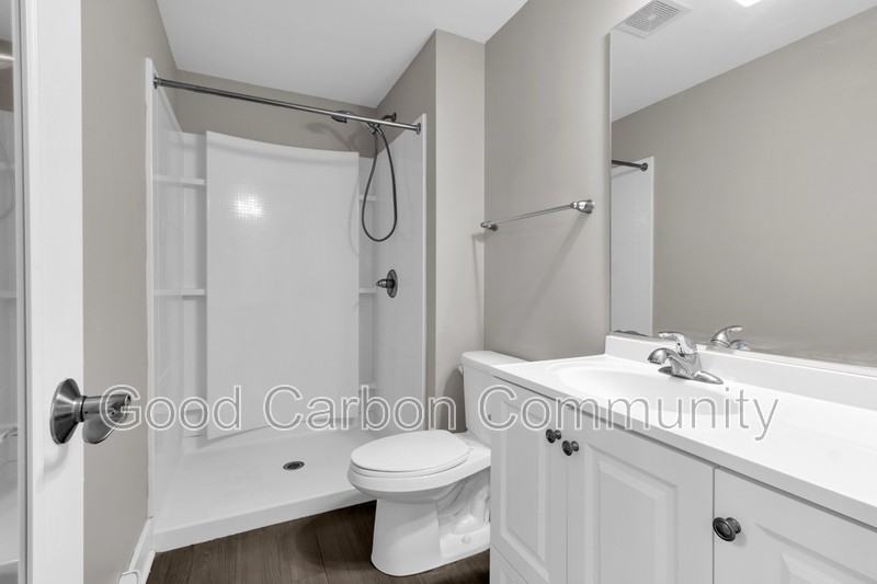 2136 Main St #206 - Photo 7 of 10