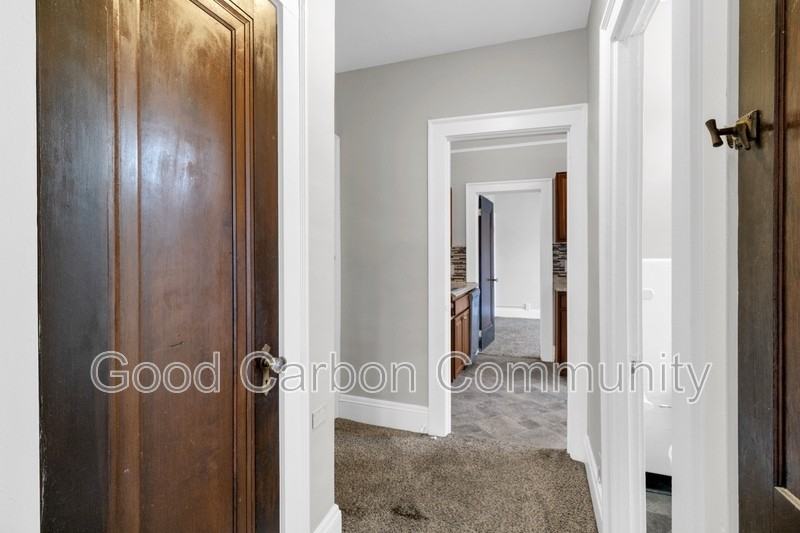 1016 Amherst St #C1 - Photo 5 of 11