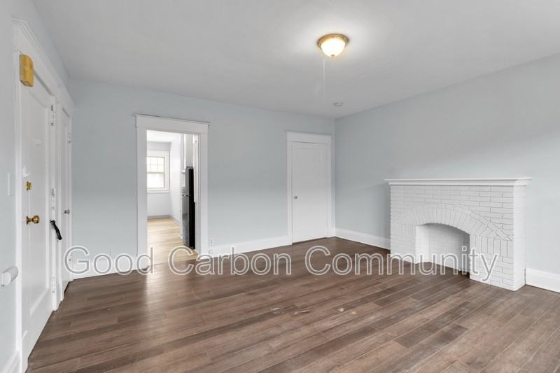 2720 Main St #25 - Photo 2 of 13