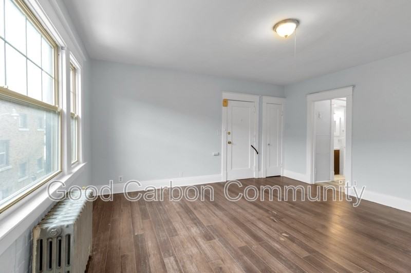 2720 Main St #25 - Photo 3 of 13