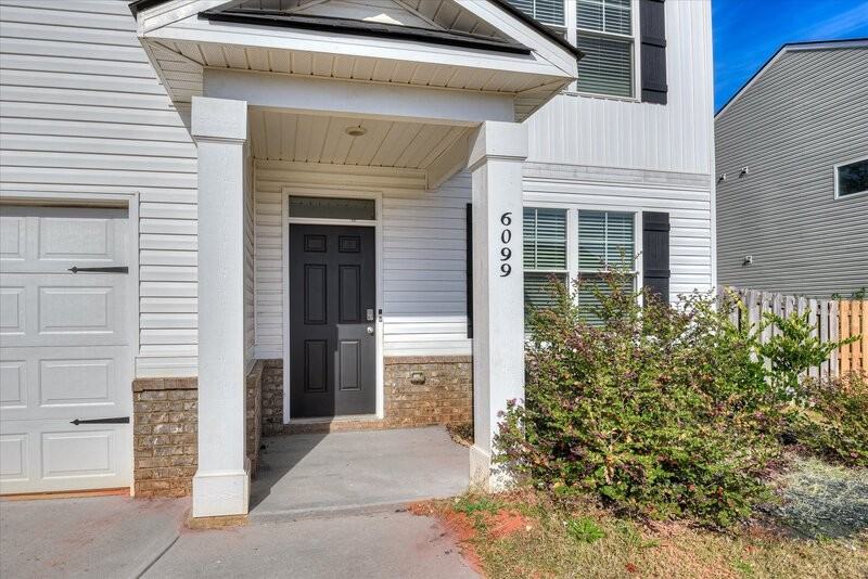 6099 Whitewater Dr - Photo 3 of 50