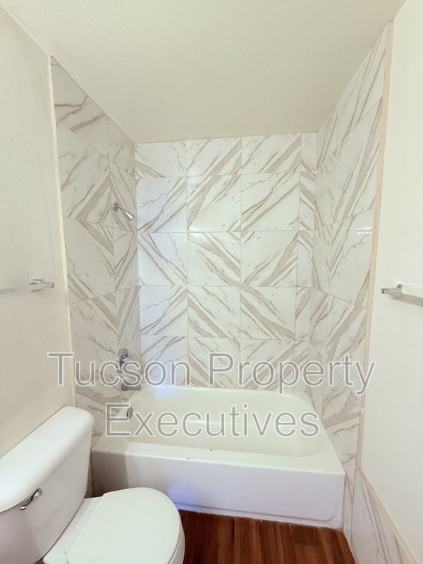 660 S Tucson Blvd - Photo 6 of 16