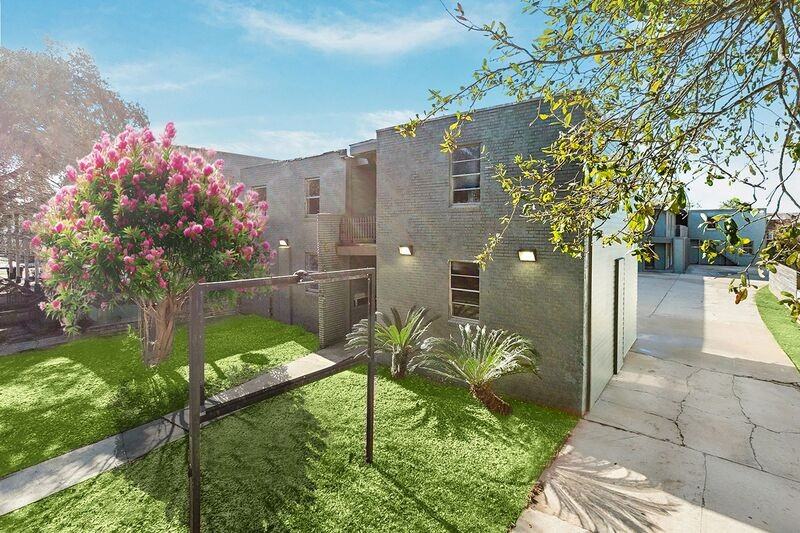 2316 Washington Ave #207 - Photo 2 of 13