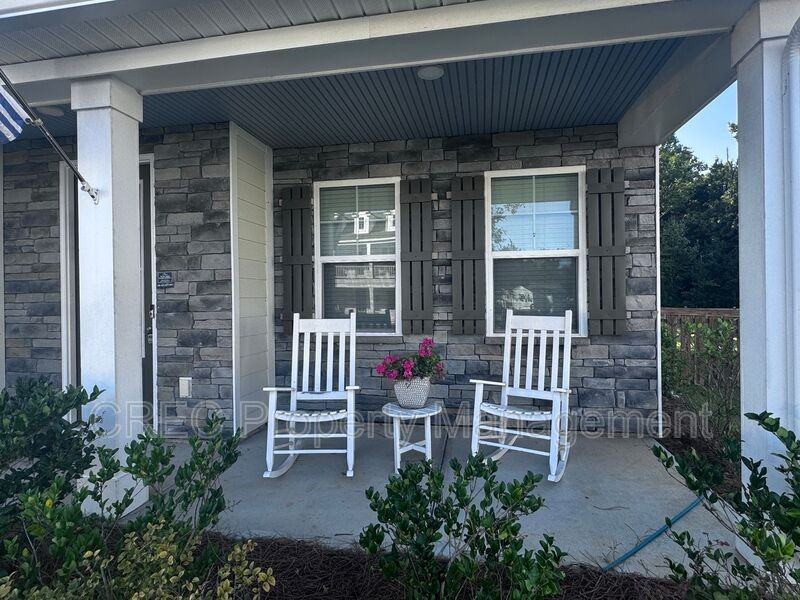 126 Brant Dr - Photo 4 of 23