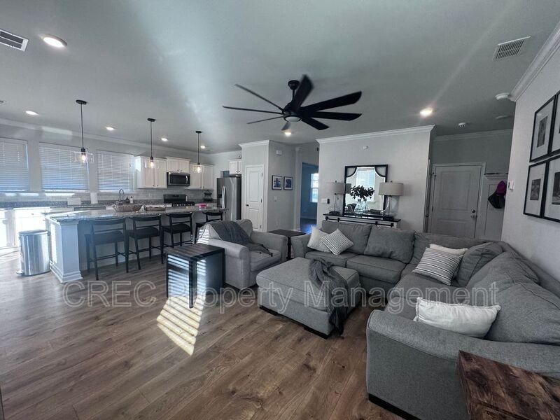 126 Brant Dr - Photo 6 of 23