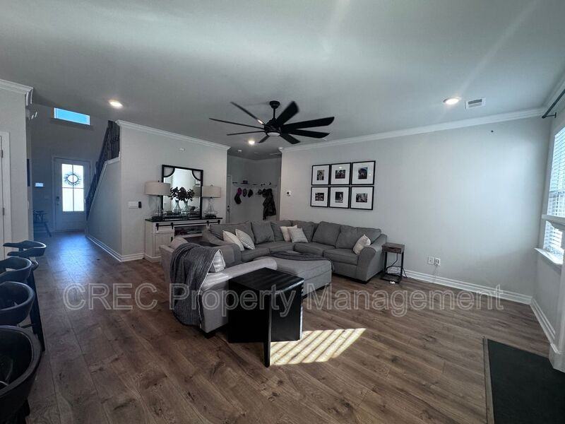 126 Brant Dr - Photo 7 of 23