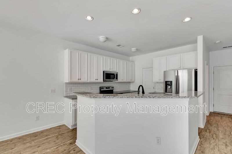 8986 Cat Tail Pond Rd - Photo 6 of 33