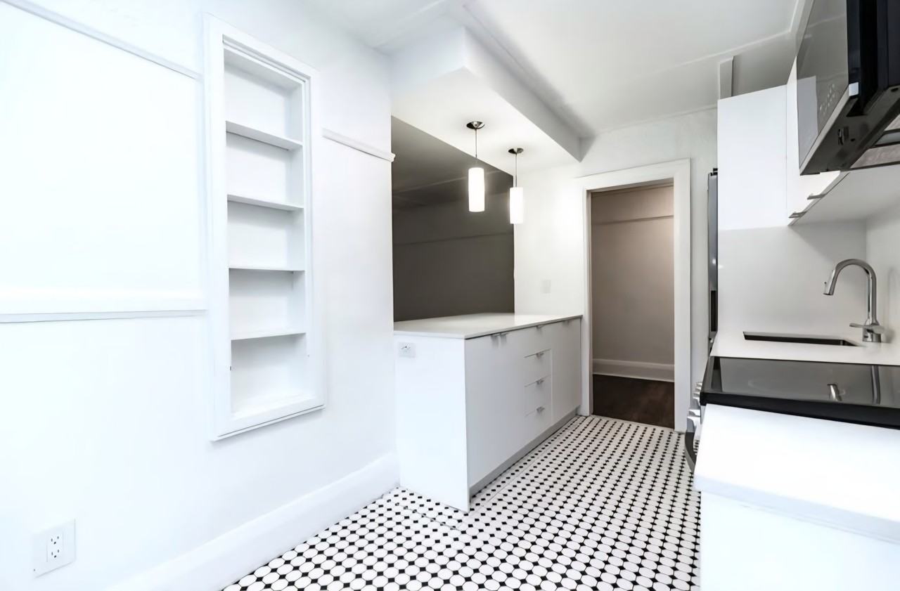 100 Vaughan Road #18 - Photo 2 of 14