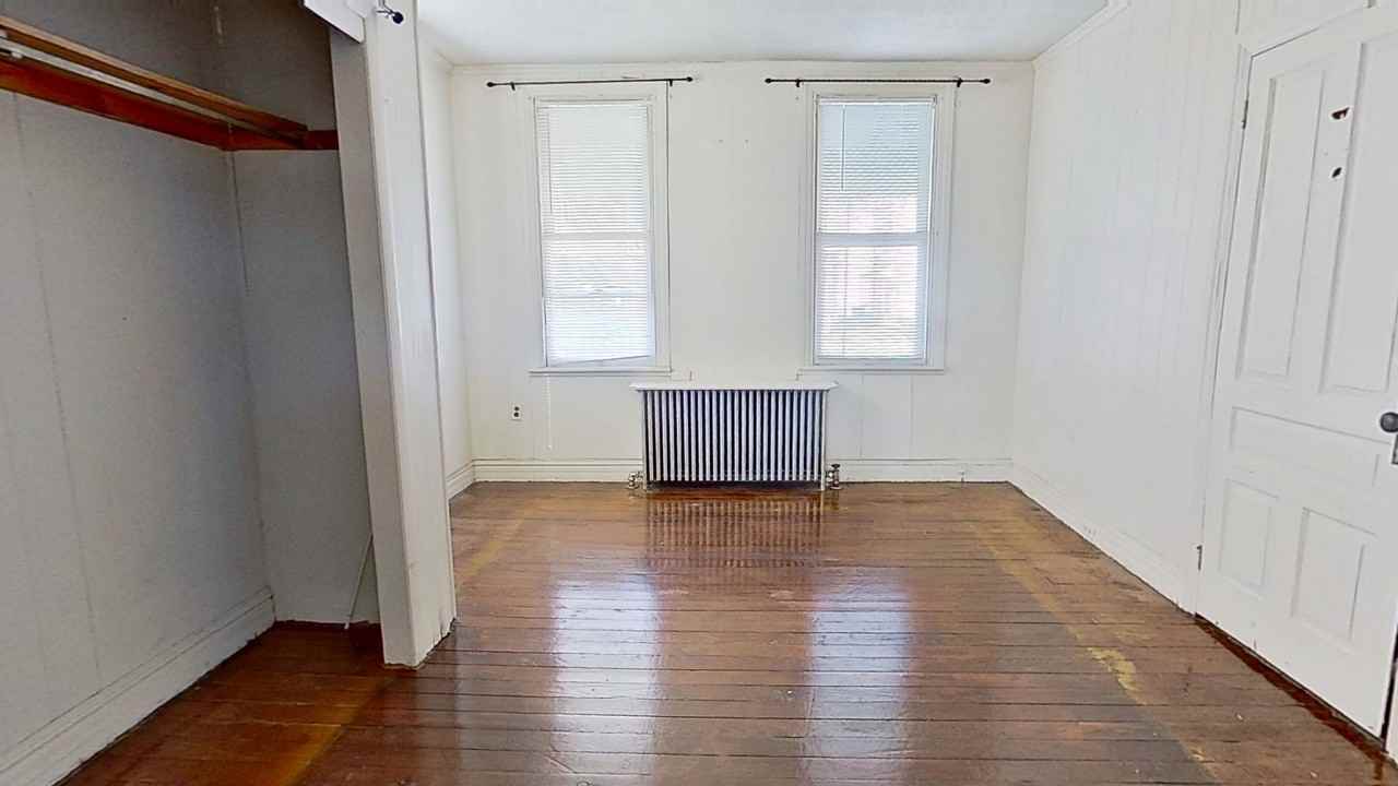 1336 W Philadelphia St - Photo 5 of 6