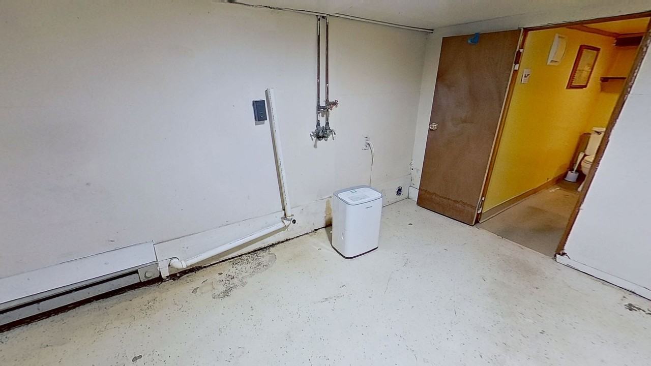 1336 W Philadelphia St - Photo 6 of 6