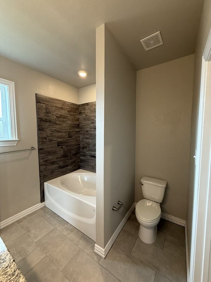 3147 Fenway Circle - Photo 7 of 11