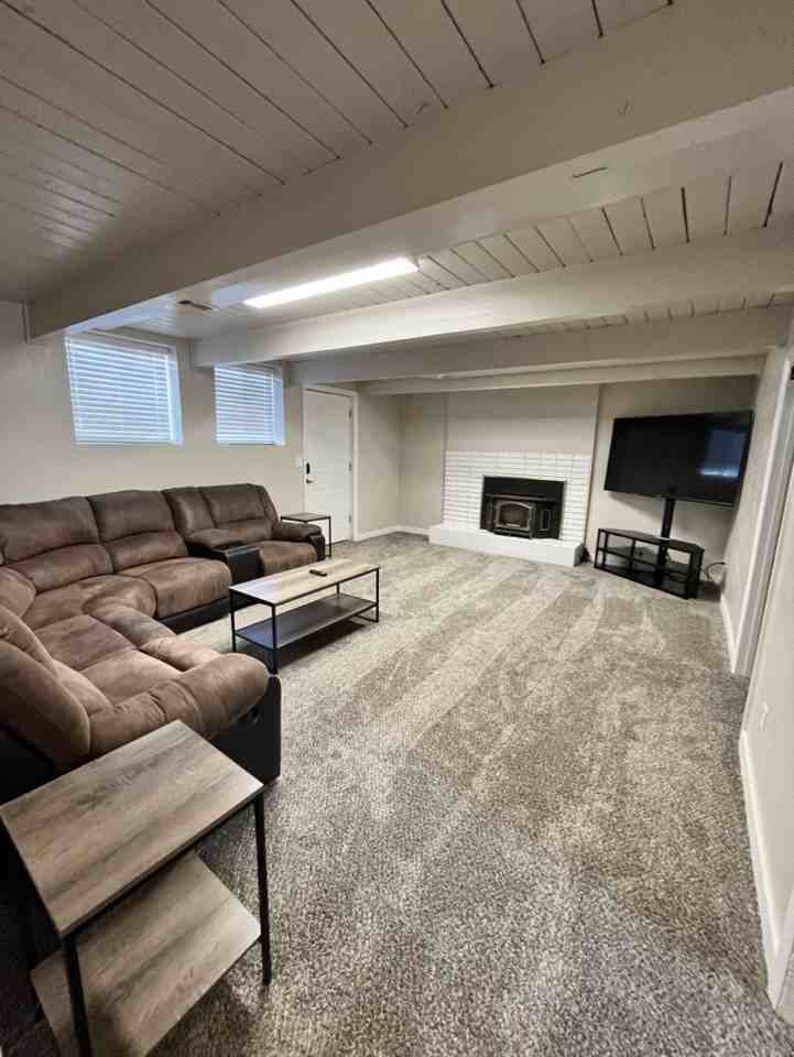 1810 North 6th East Street - Photo 3 of 26