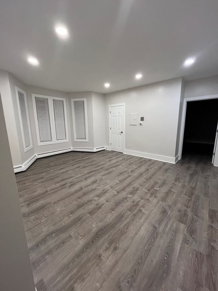 41 Webster Street - Photo 3 of 6