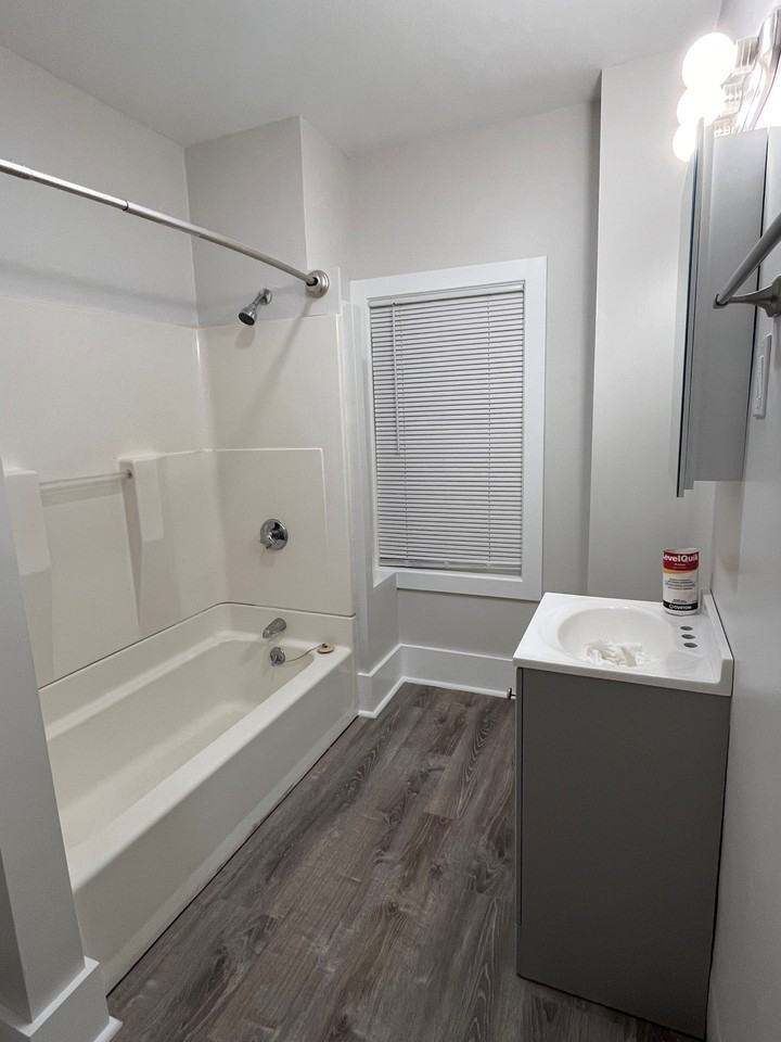 41 Webster Street - Photo 5 of 6