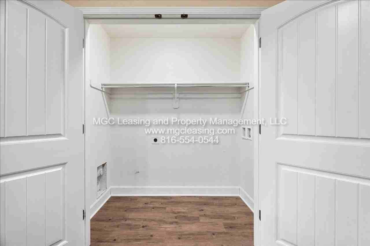 108-114 Barberry Ln - Photo 6 of 45