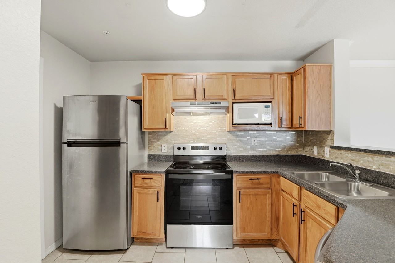 5526 Pga Boulevard unit 4937 - Photo 5 of 20