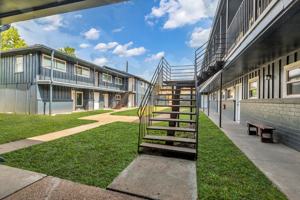 featured image of 4706 Yellowstone Blvd