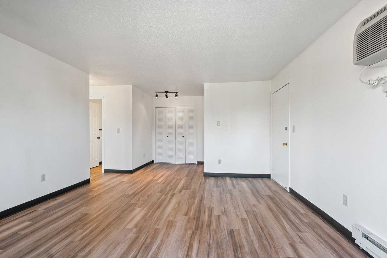 Cedar Grove Apartments - Photo 6 of 41