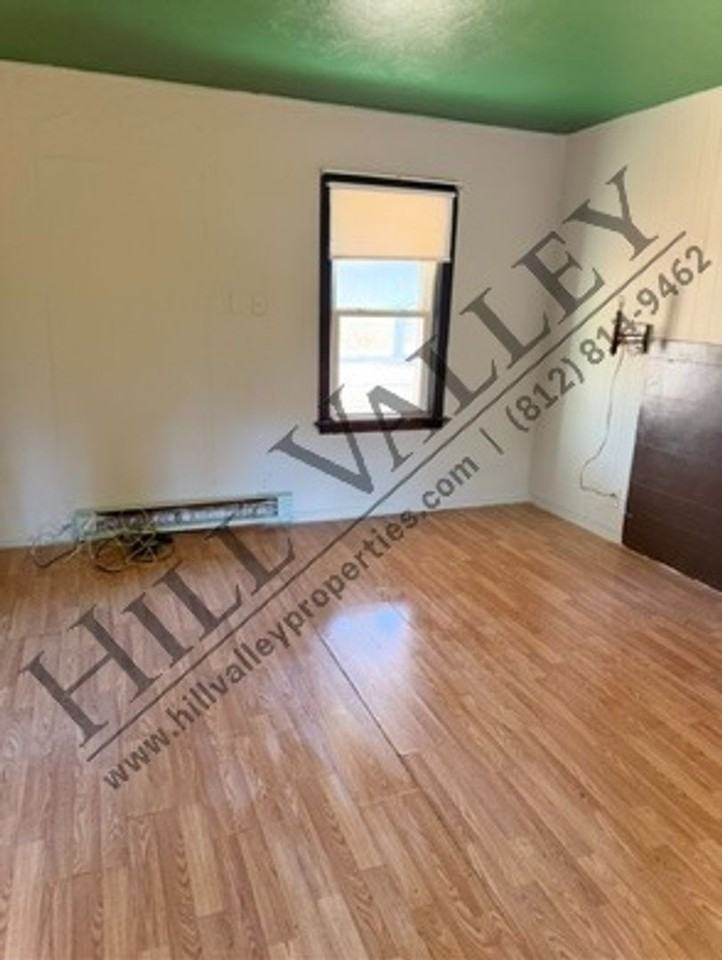 Stone Lodge Apartments - Photo 3 of 15