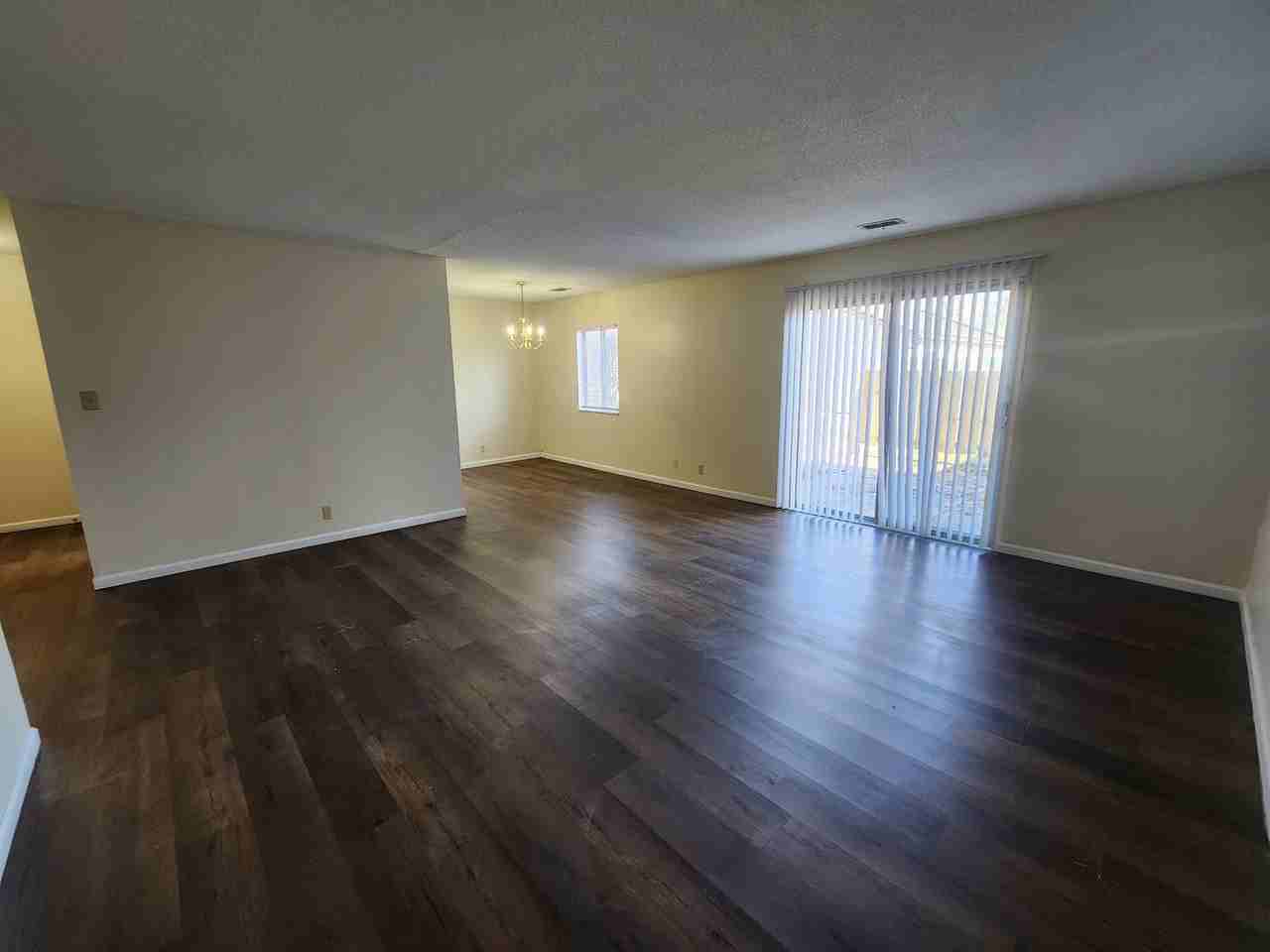 NAD Meadow Green Apts - Photo 7 of 14