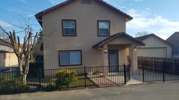 featured image of 1066 Grand Ave