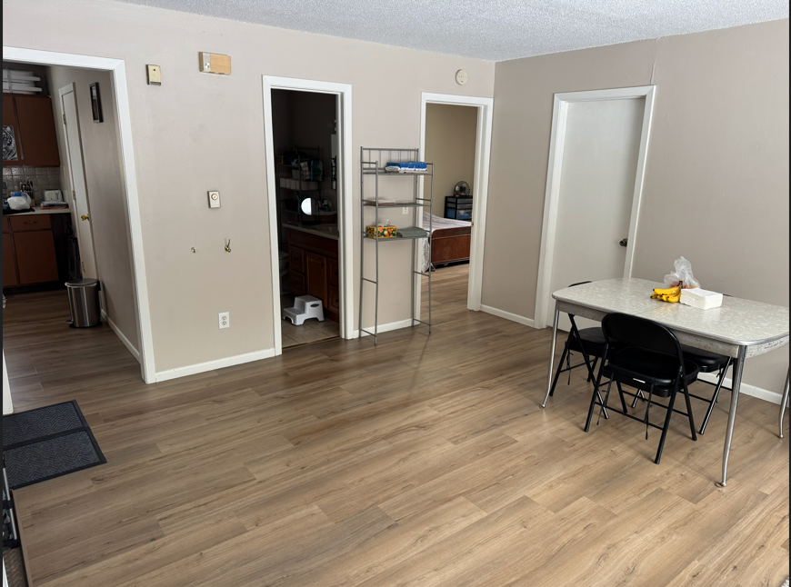 749 S Grant St #1 - Photo 7 of 11