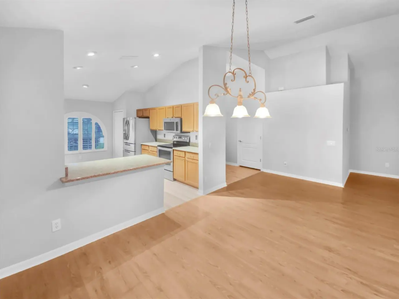 3300 Clover Blossom Cir - Photo 5 of 40