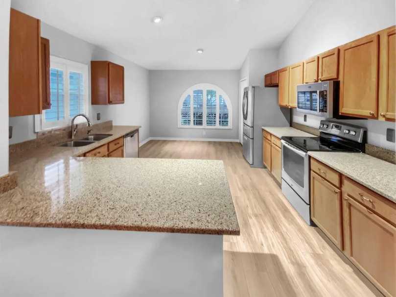 3300 Clover Blossom Cir - Photo 6 of 40