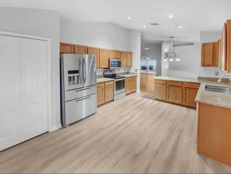 3300 Clover Blossom Cir - Photo 7 of 40