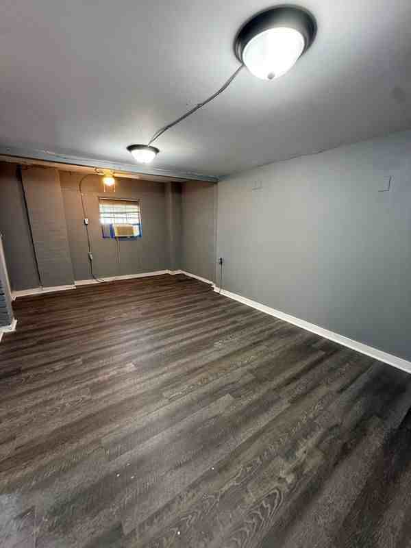 1941 Painters St - Photo 7 of 15