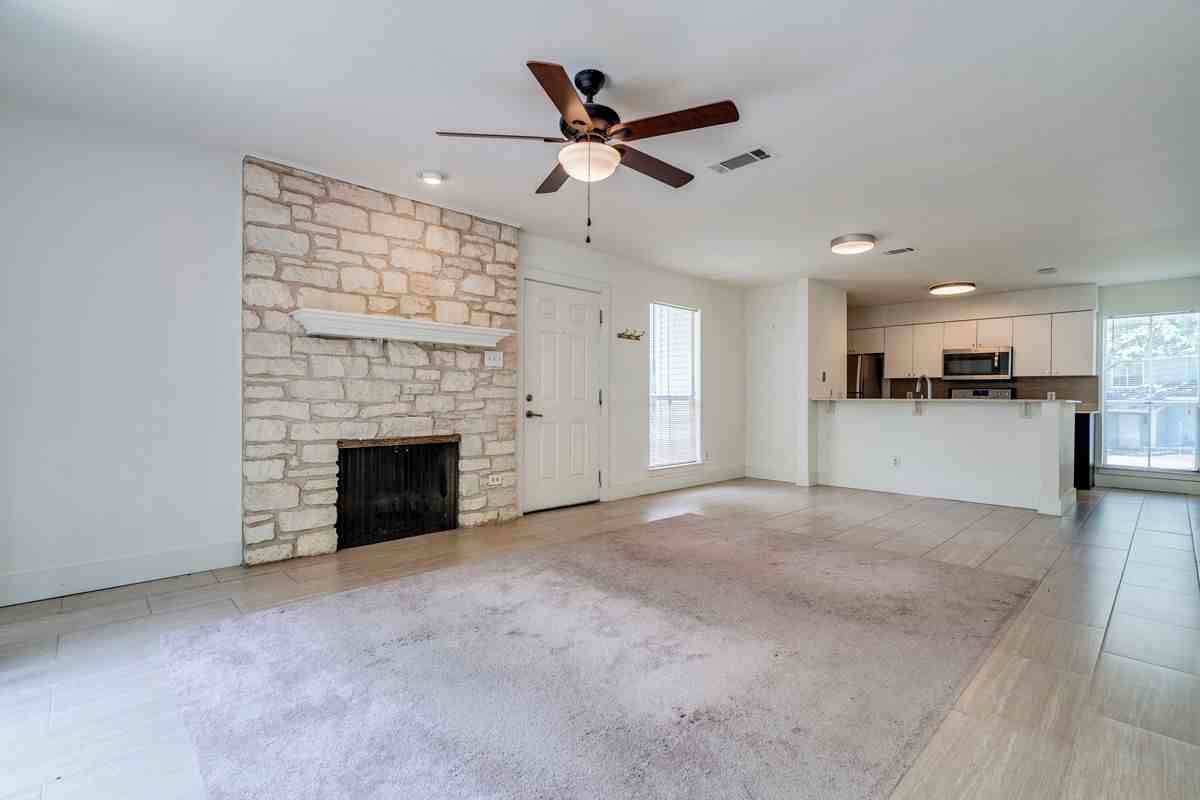 6901 Old Quarry Ln - Photo 7 of 24