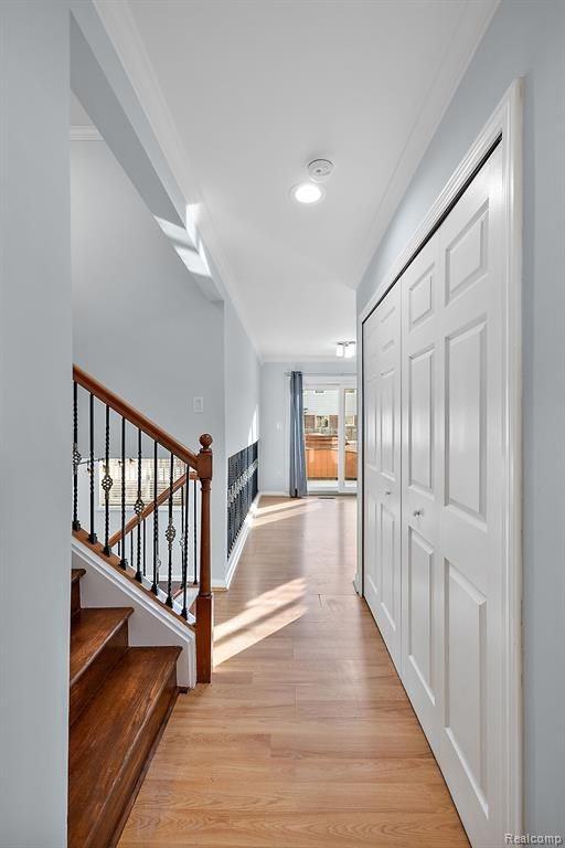 4058 Colonial Blvd - Photo 5 of 50