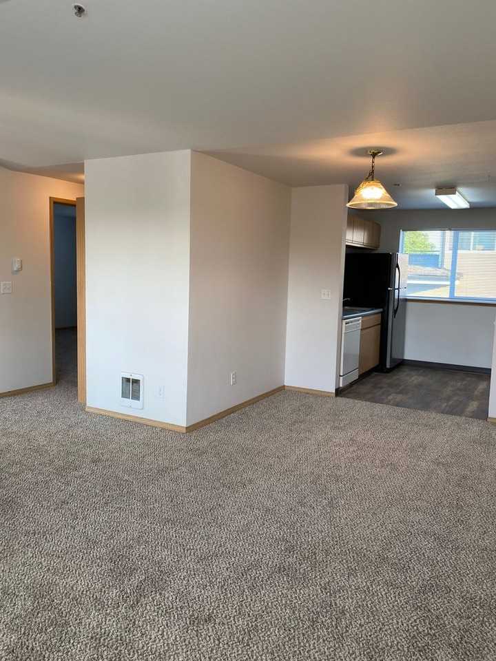 Union Crossing - Photo 5 of 21