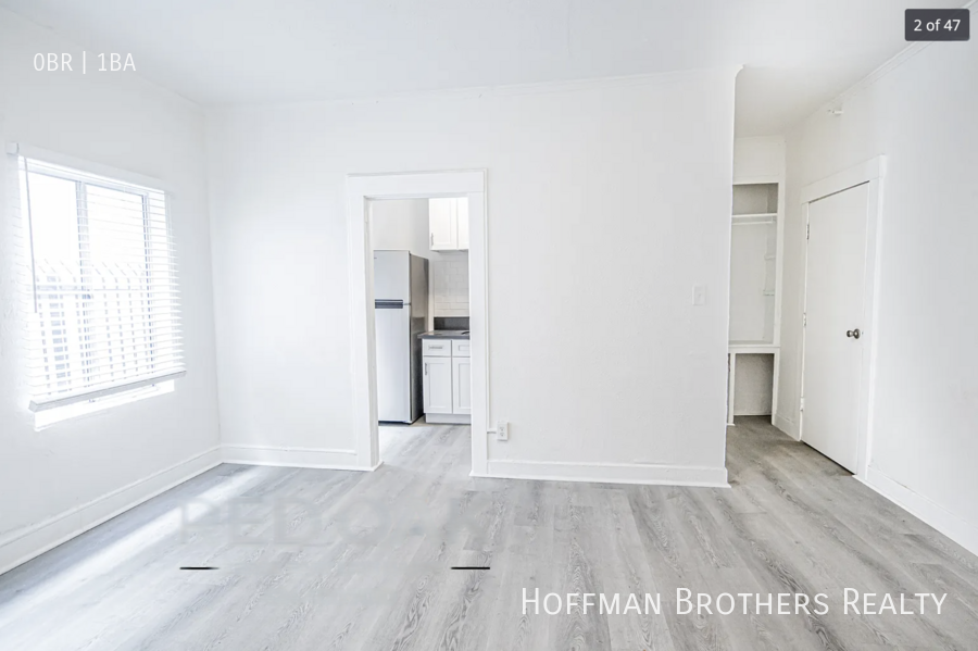 816 Park View Property - Photo 2 of 9