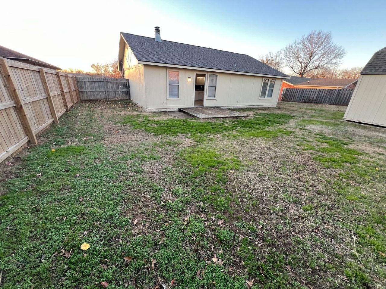 1710 N Hills Blvd - Photo 3 of 19