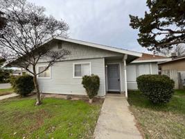 featured image of 800 W Pleasant Ave