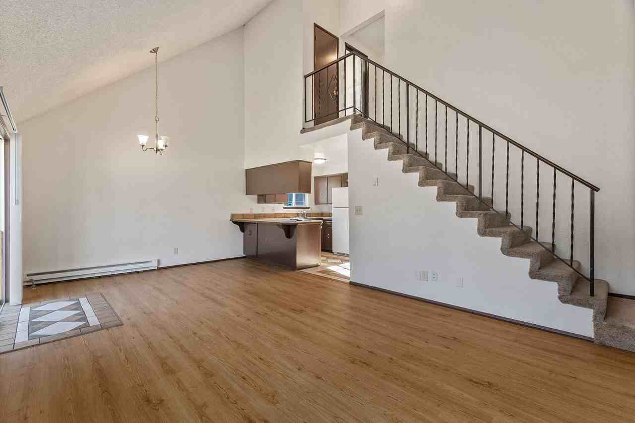 Olympia's Prine Villa Townhomes - Photo 3 of 16