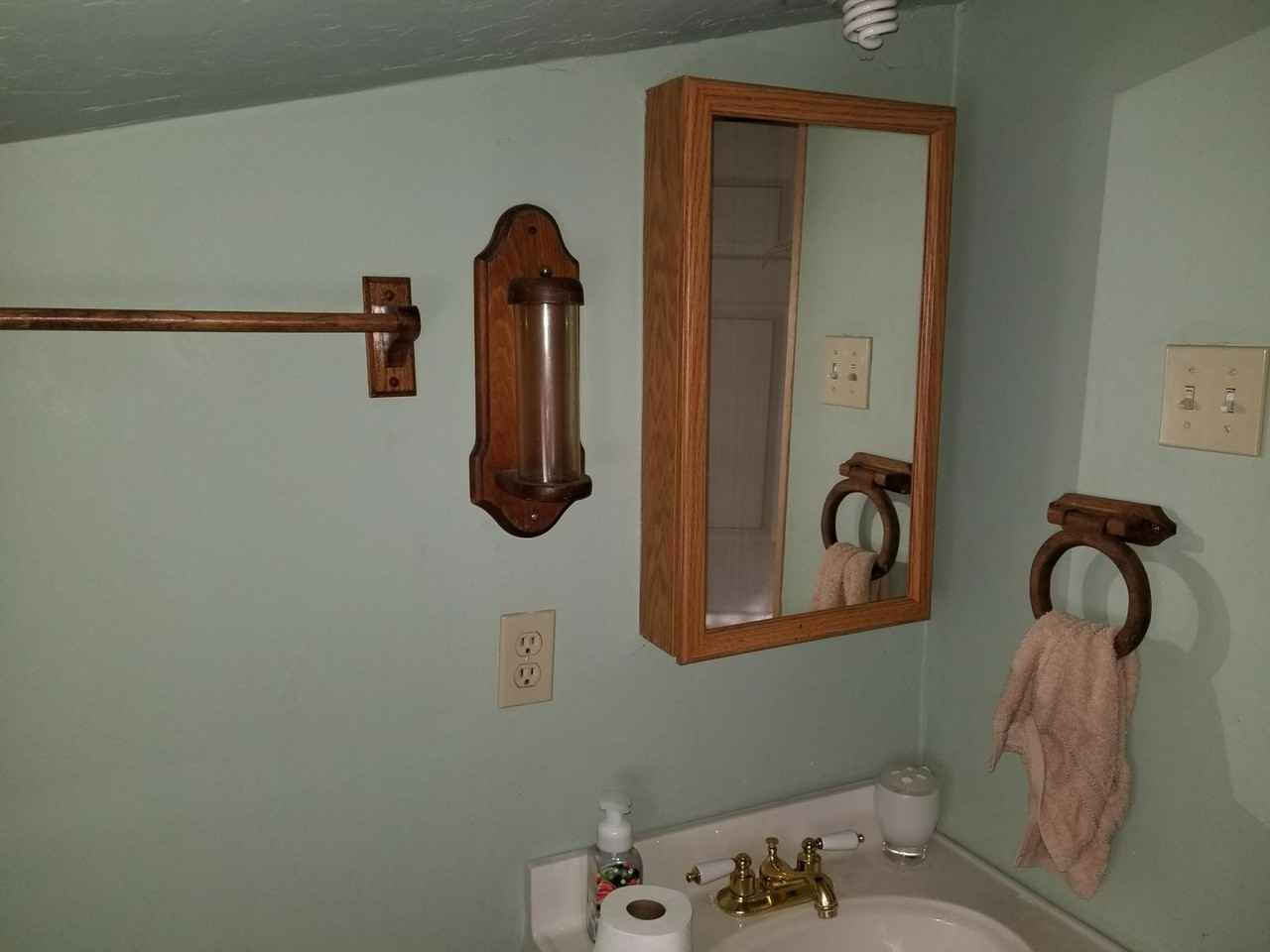 248 Greenspot Blvd - Photo 6 of 12