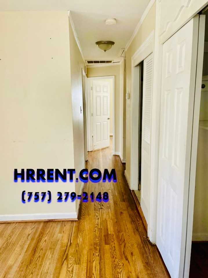 59 Salem St - Photo 6 of 13