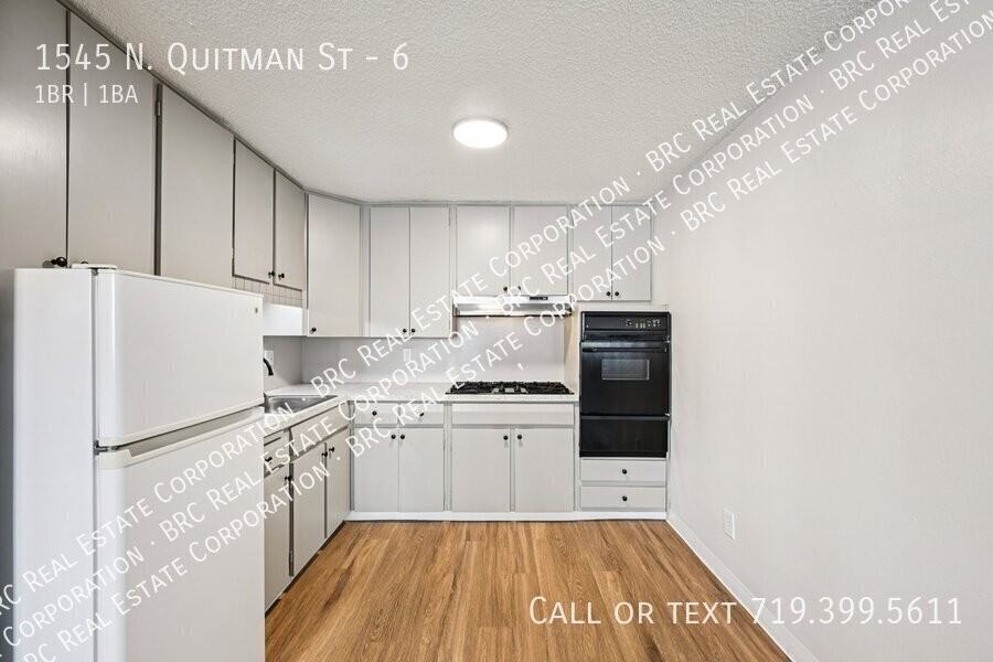 Flats at Sloan's Lake East - Photo 6 of 30