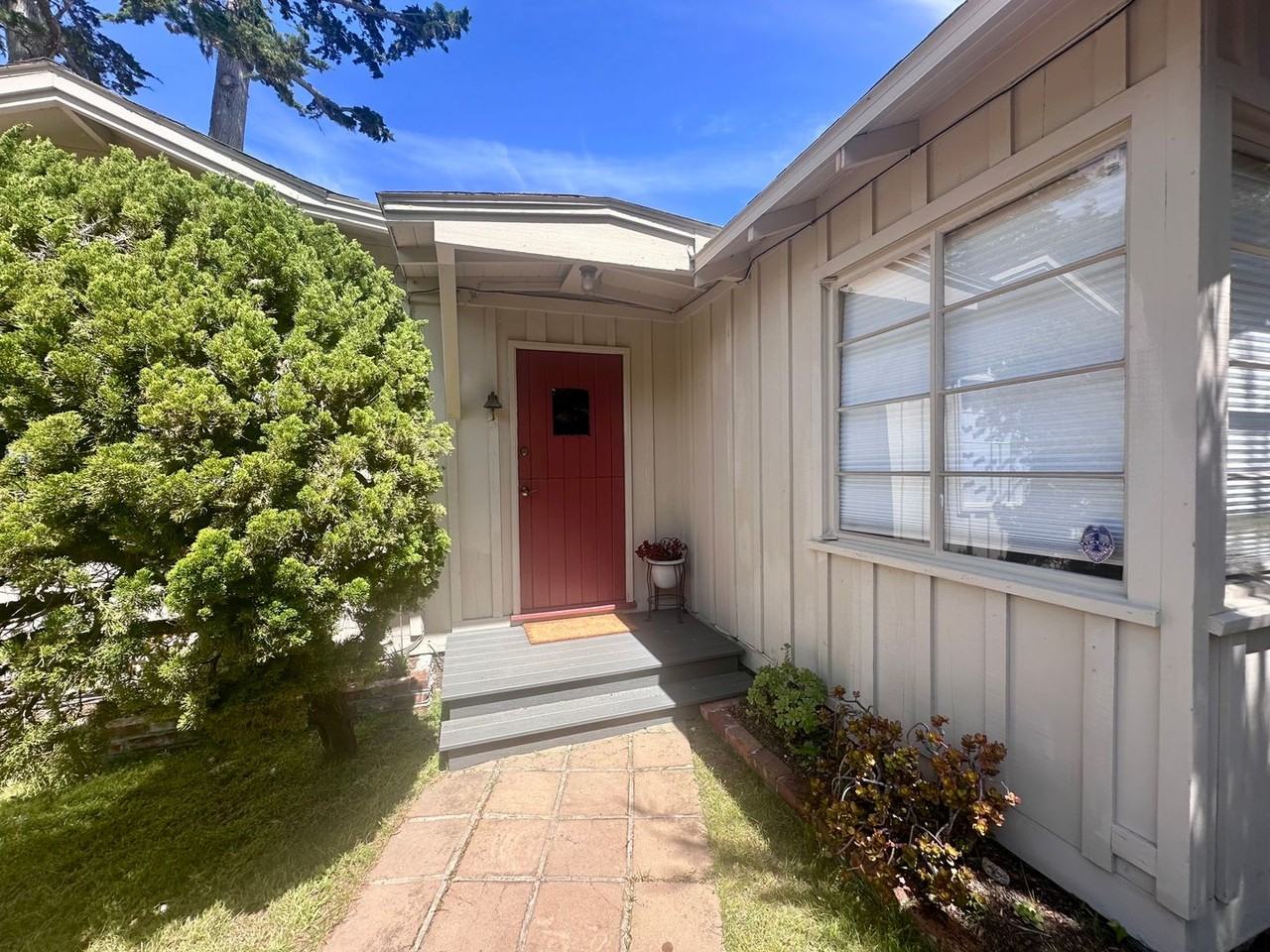 381 Asilomar Blvd - Photo 2 of 27