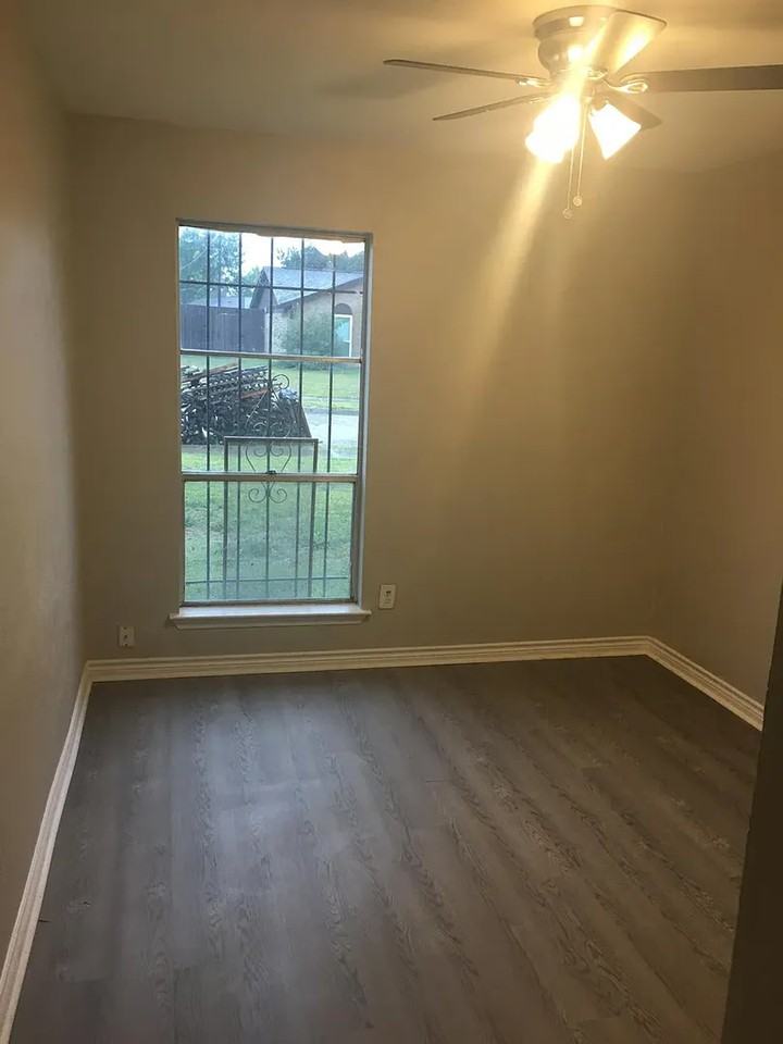 315 Paldao Dr - Photo 3 of 8