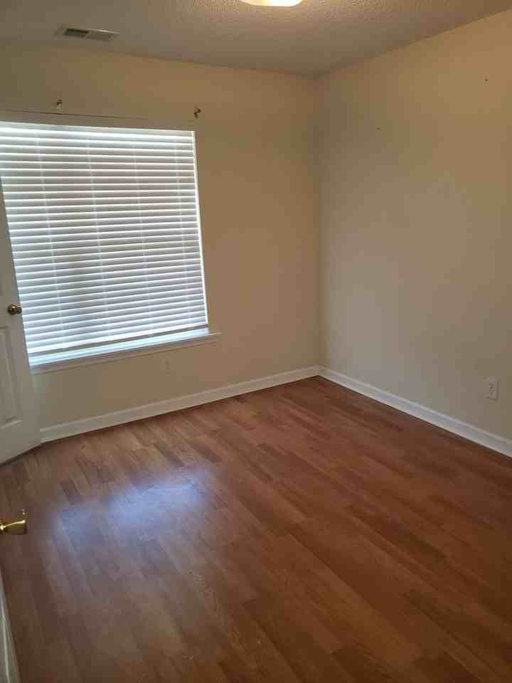 312 Rosemount Dr - Photo 6 of 6