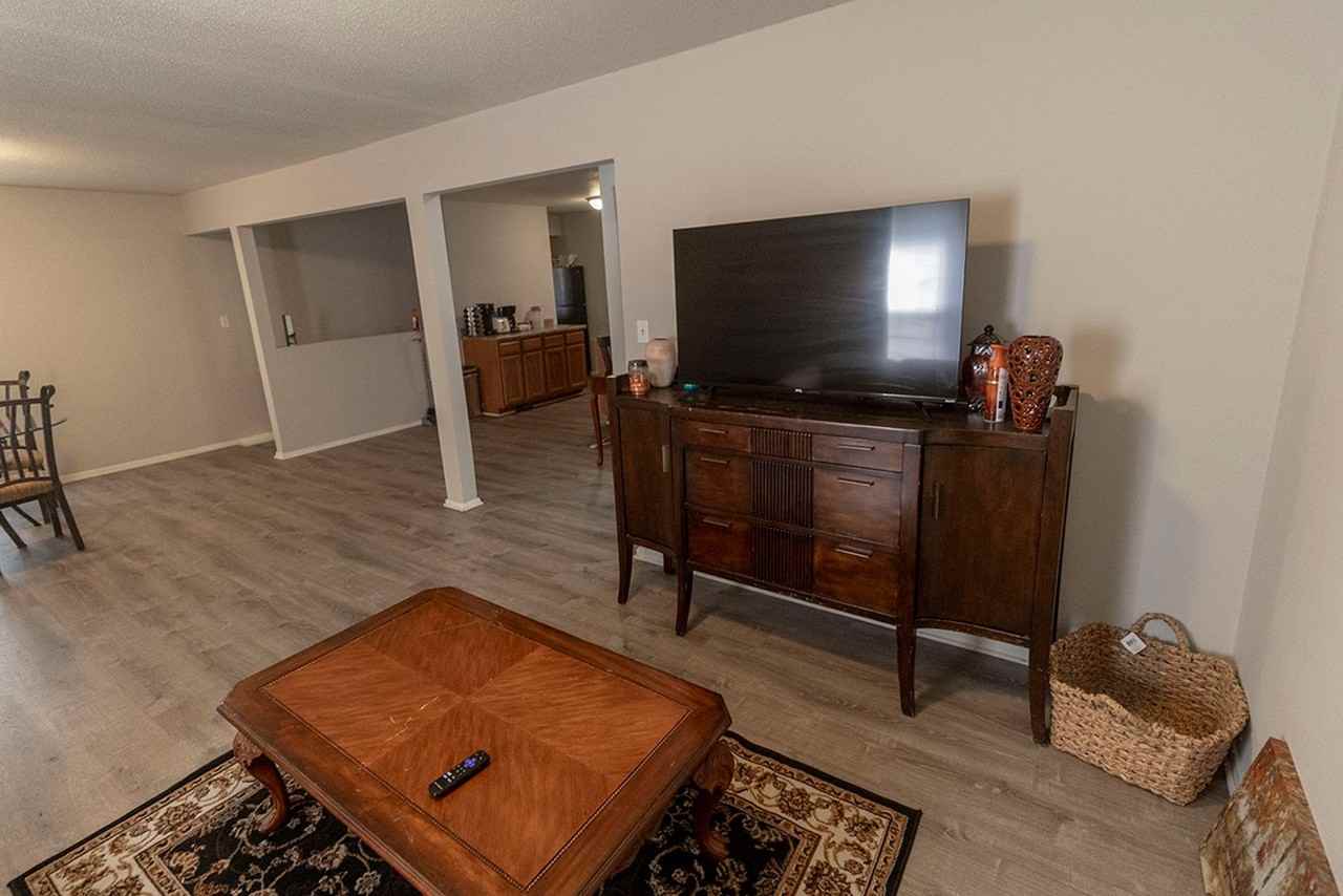 204 Wheaton Ct - Photo 7 of 30