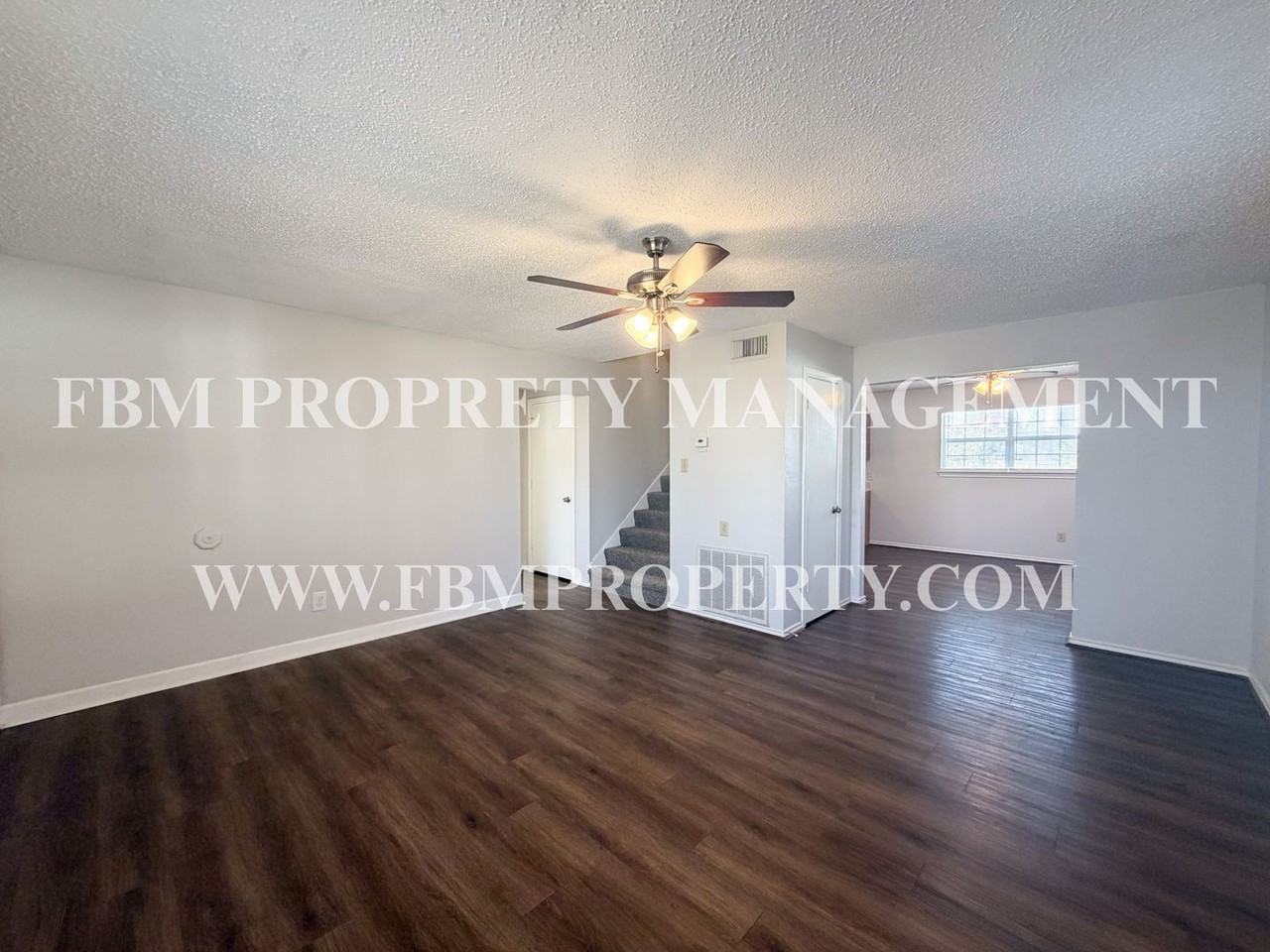 493 N Bryant Ave - Photo 6 of 32