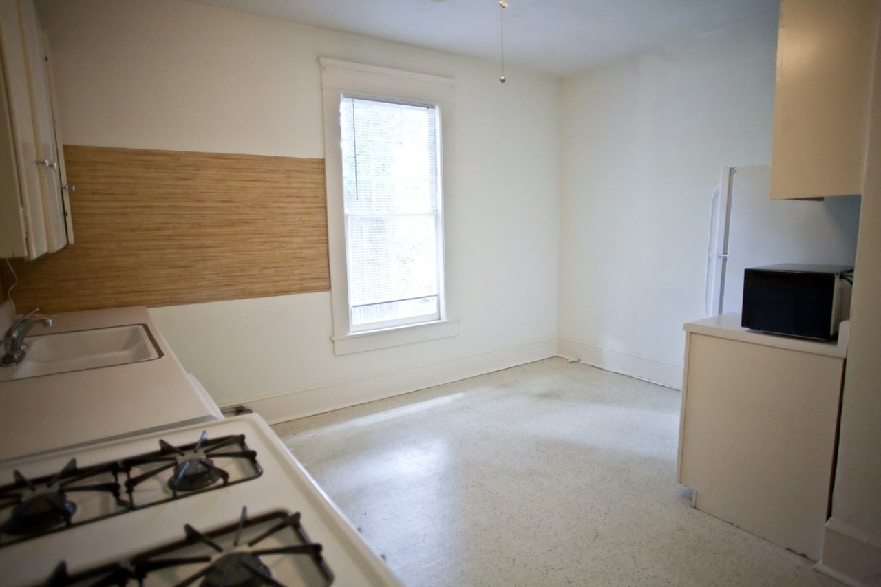 212 212 2 McCauley Street - Photo 7 of 14