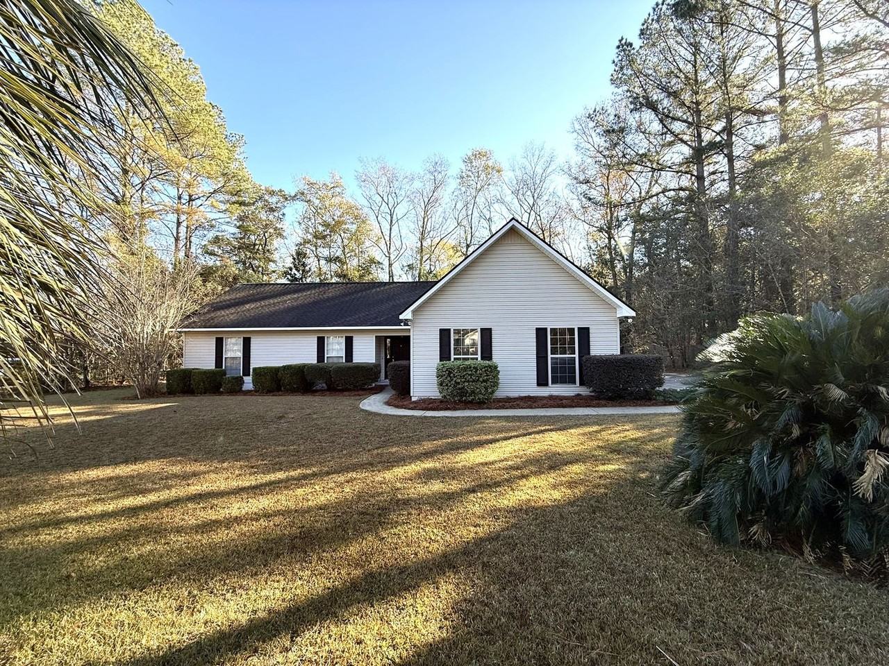 512 Whistlestop Cir - Photo 2 of 34