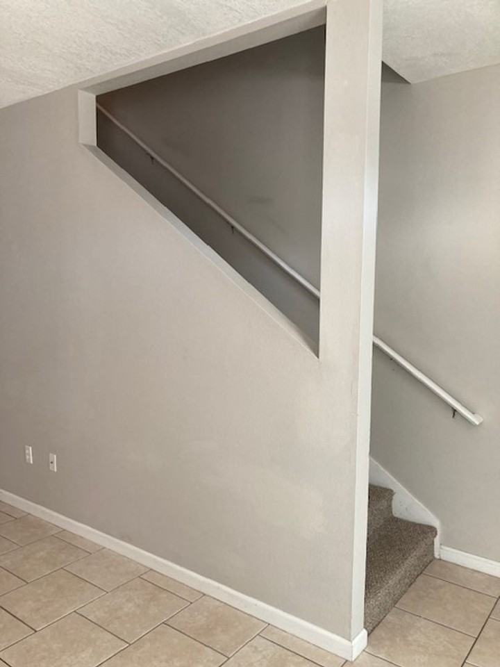 1225 Century Oaks Dr Apt D - Photo 7 of 21