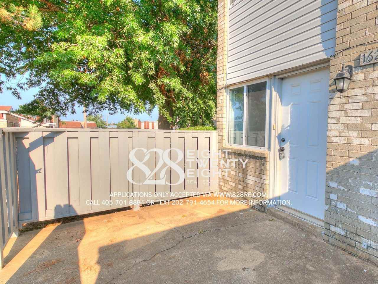 1623 Glenn Bo Dr - Photo 5 of 37