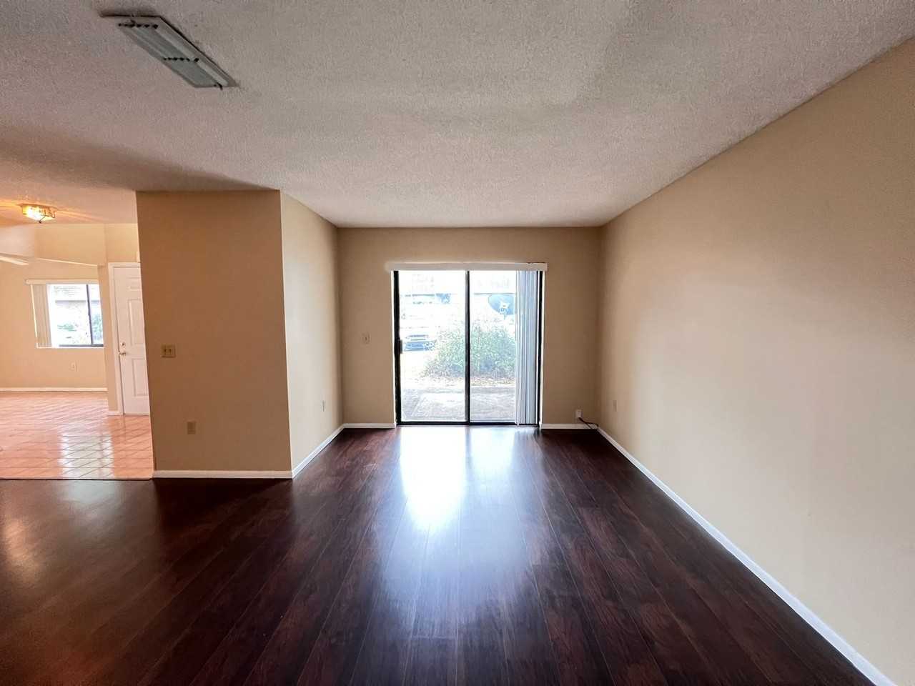 627 Olympic Dr - Photo 7 of 26